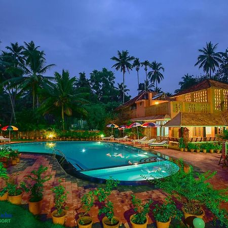 Beach And Lake Ayurvedic Resort, Kovalam Exteriör bild