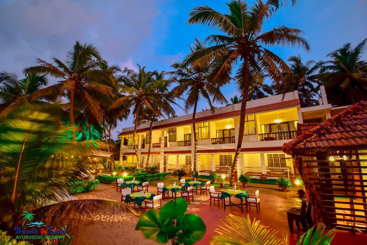 Beach And Lake Ayurvedic Resort, Kovalam Exteriör bild