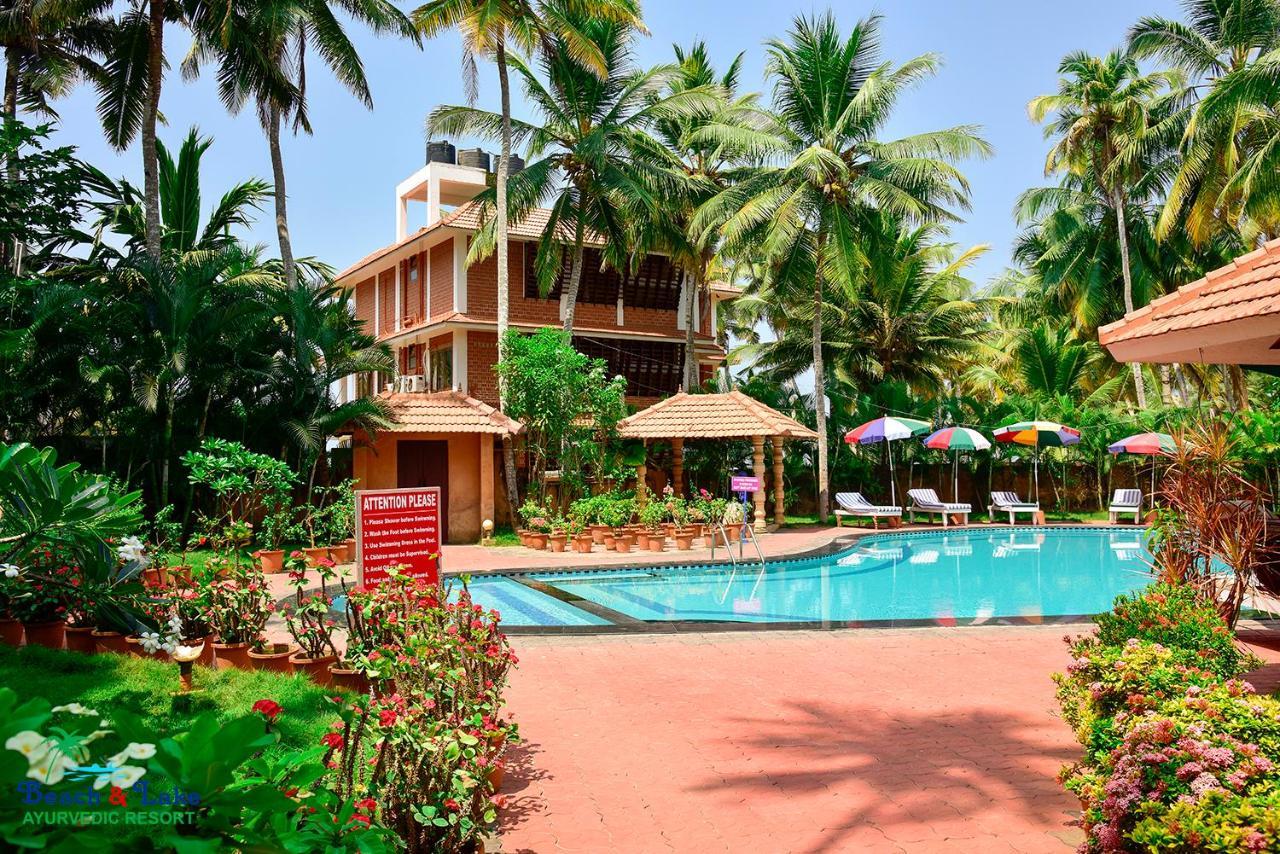 Beach And Lake Ayurvedic Resort, Kovalam Exteriör bild