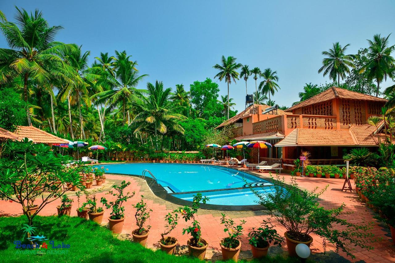 Beach And Lake Ayurvedic Resort, Kovalam Exteriör bild