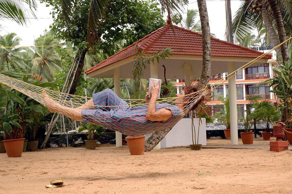 Beach And Lake Ayurvedic Resort, Kovalam Exteriör bild