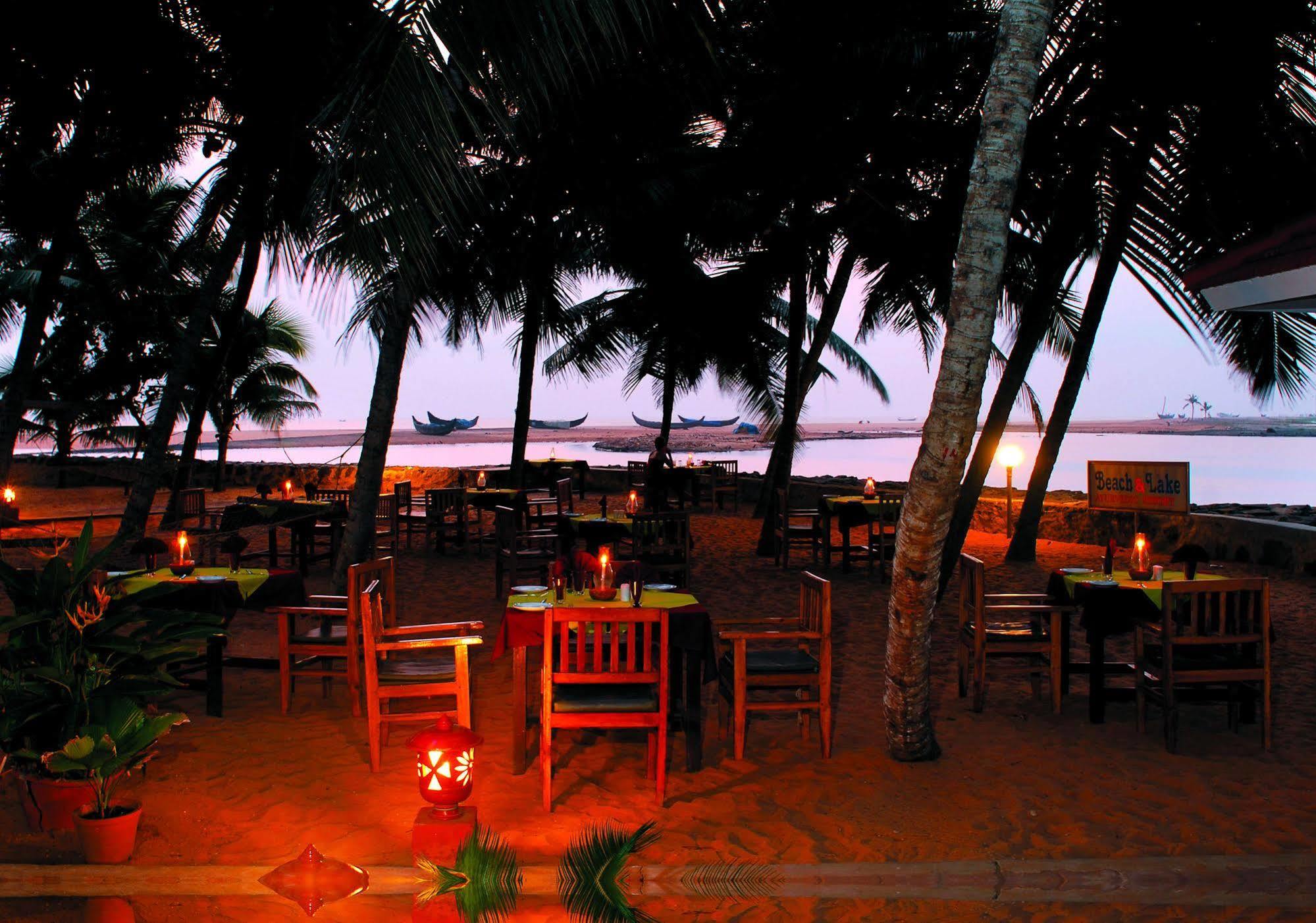 Beach And Lake Ayurvedic Resort, Kovalam Exteriör bild