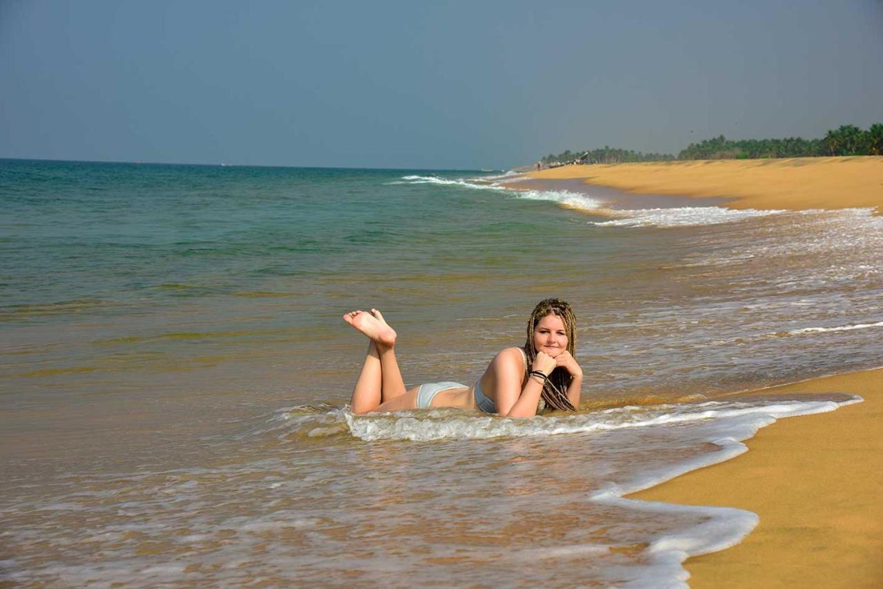 Beach And Lake Ayurvedic Resort, Kovalam Exteriör bild